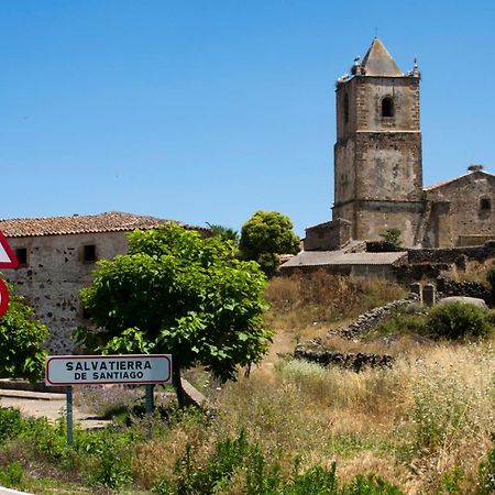 Casa Rural La Manzanilla Salvatierra de Santiago Esterno foto